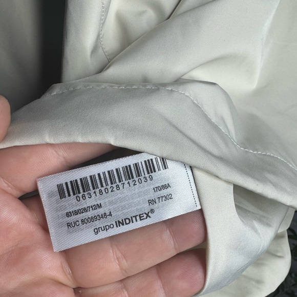 NWOT Zara Woman Rubberized Oyster White Hooded Jacket Size M Medium - Picture 8 of 8